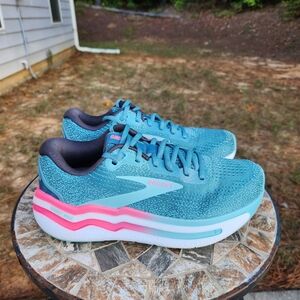 Brooks Women's ghost max
